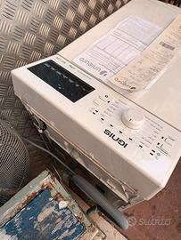 lavatrice carica dall'alto (non si accende)