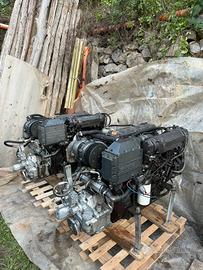 Coppia motori yanmar 4lh dte