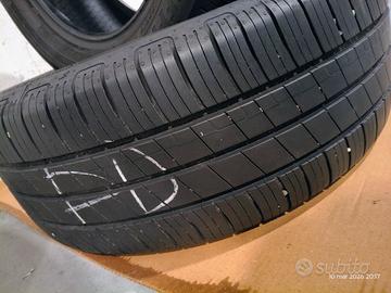 4 gomme Goodyear EfficientGrip Performance 16"