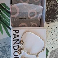 Bracciale Pandora con due charm