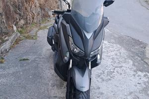 xmax400
