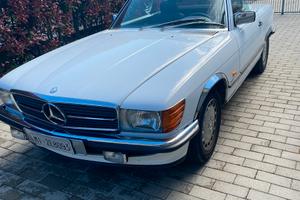 Mercedes cabrio SL300 anno 1987