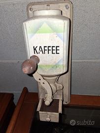 antico macina caffè 