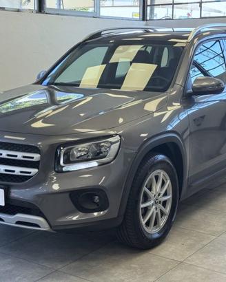MERCEDES-BENZ GLB 180 d Aut. *TETTO APRIBILE*PEL