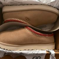 UGG Tasman