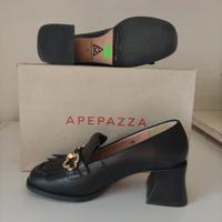 Mocassini neri in vera pelle Apepazza