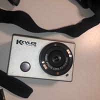 Action cam tipo GoPro con accessori e batteria