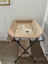 FASCIATOIO NEONATO PIEGHEVOLE CON RUOTE COME NUOVO