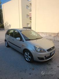 Ford fiesta 1.4 diesel perfetta