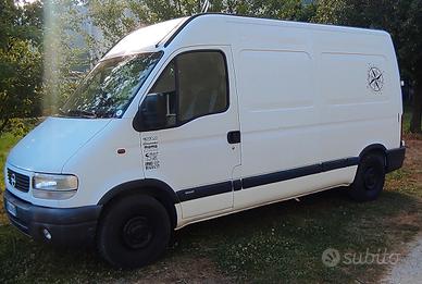 Opel Movano 