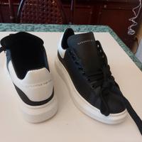 Scarpe Alexander McQueen Oversize – NUOVE 40