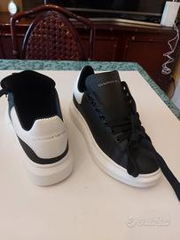 Scarpe Alexander McQueen Oversize – NUOVE 40
