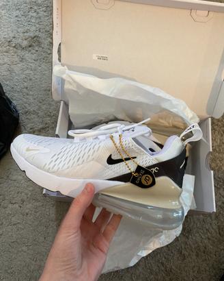 Nike Air Max 270 Beige