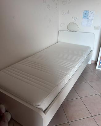Letto singolo e materasso nuovi