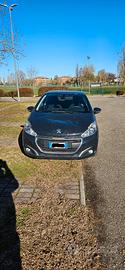 Peugeot 208 - 2017