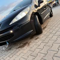 Peugeot 207 1.4 Hdi