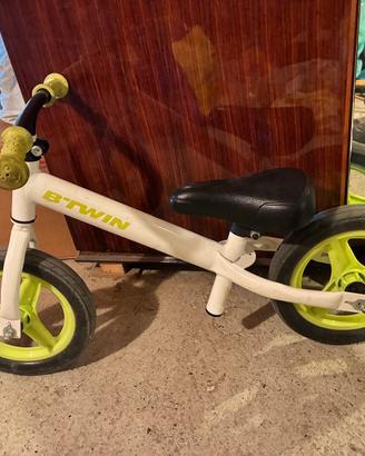 Bici senza pedali B-twin