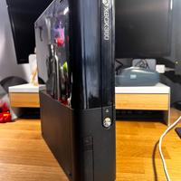 xbox 360e + controller + giochi