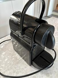 Macchina caffe IINISSIA Nespresso
