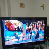 TV LG 40" 