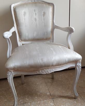 POLTRONCINA STILE LUIGI XV BIANCA SHABBY 