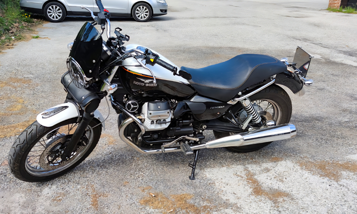 Moto Guzzi Nevada 750 Anniversario