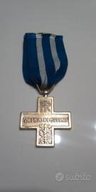 Medaglia crece Merito di guerra ww2