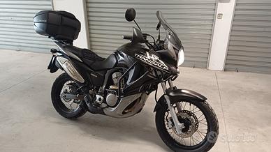Transalp 700