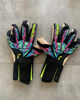 Guanti portiere reusch