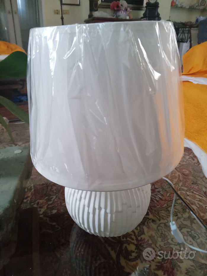 Lume da comodino led 20w lampada da tavolo lumetto - Arredamento e  Casalinghi In vendita a Napoli