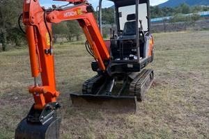 Miniescavatore Hitachi Zaxis 25 qtl