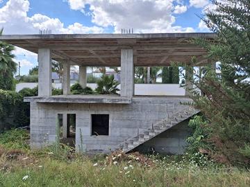 Villa di 480 m² con 5 locali e box auto doppio a M