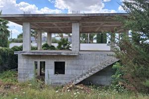 Villa di 480 m² con 5 locali e box auto doppio a M