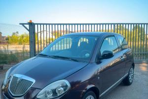 Lancia Ypsilon 1.2 benzina - 2011