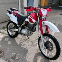 Yamaha ttr 600 r belgarda perfetta