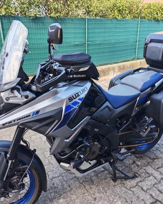 Suzuki V-Strom 1050 xt