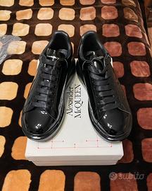 Alexander McQueen Nere lucide