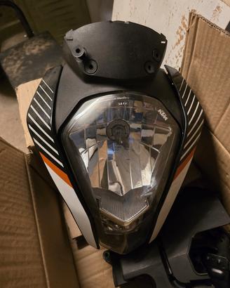 Faro KTM Duke 390