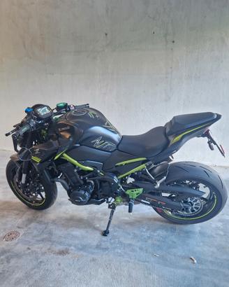 Kawasaki z900 2021 