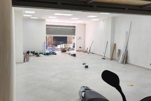 Magazzino/locale commerciale