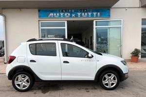 Dacia Sandero 1.5 dCi 8V 75CV Start&Stop Lauréate