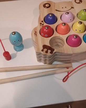 Gioco pesca e birilli in legno