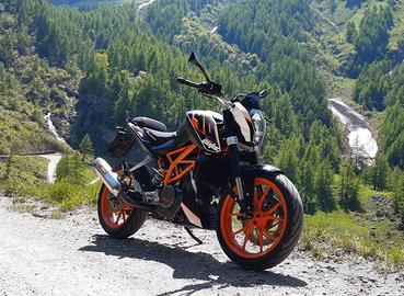 KTM DUKE 390