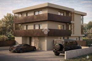 4 LOCALI A DESENZANO DEL GARDA