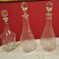 caraffe di vino e acqua vintage