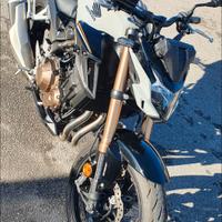 Honda CB500F 2023 