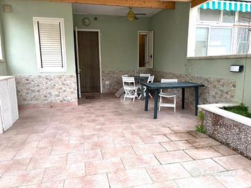 2 LOCALI A GALLIPOLI