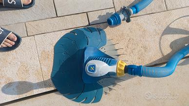 Robot pulisci piscina