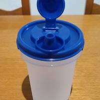 Contenitore con beccuccio Tupperware 