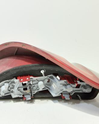Ricambio Fanale post. Destro MERCEDES-BENZ Classe 